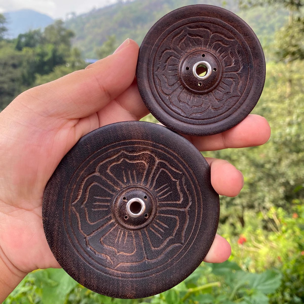 2024 New Nepal Handmade Wooden Round Lotus Incense Holder - Rudraksha Mala Jewelry